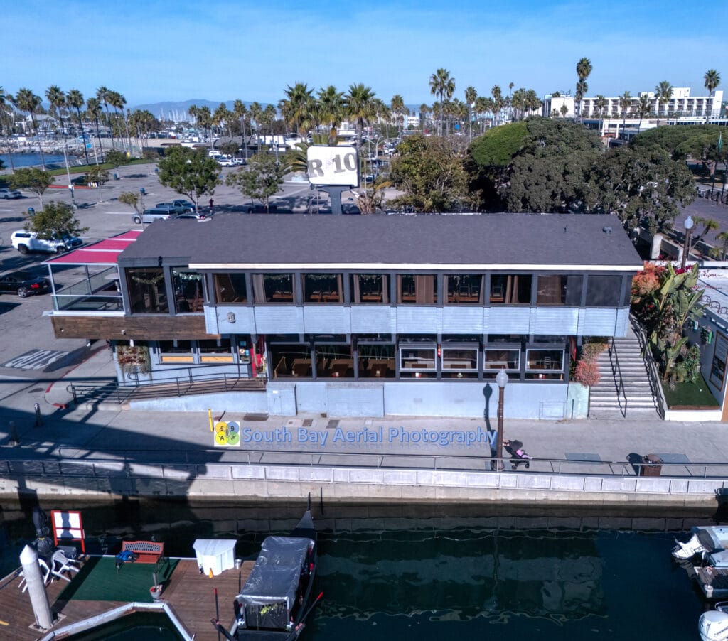 R10 Restaurant N Close Aerial Photo